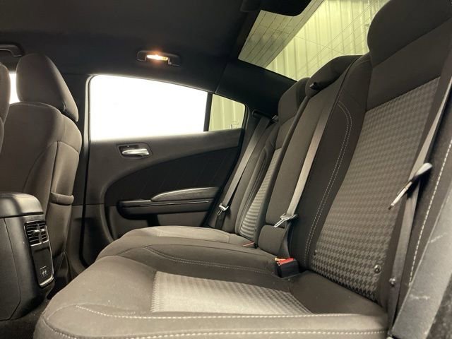 Used 2021 Dodge Charger SXT w/ Blacktop Package image 11