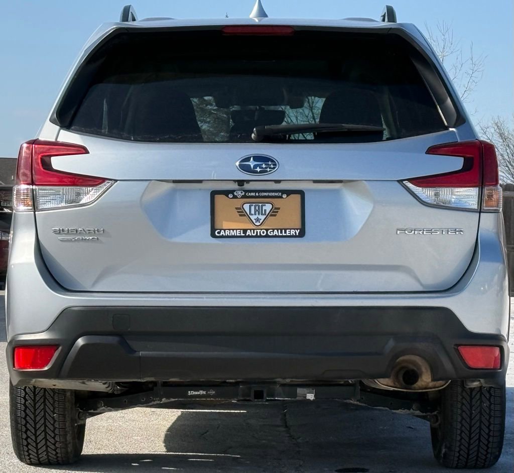 Used 2019 Subaru Forester Premium image 4