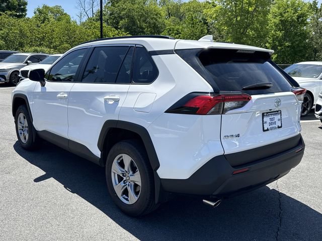 Used 2025 Toyota RAV4 XLE w/ Convenience Package FWD image 5