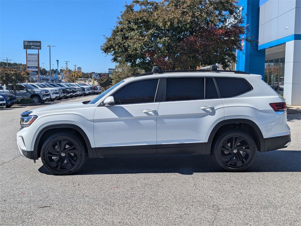 Used 2023 Volkswagen Atlas SE image 5