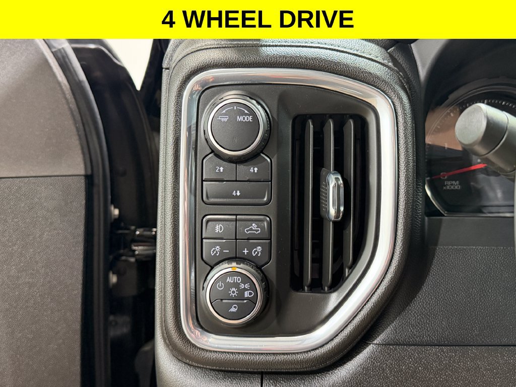 Used 2023 Chevrolet Silverado 3500 LT w/ All Star Edition AWD/4WD image 2