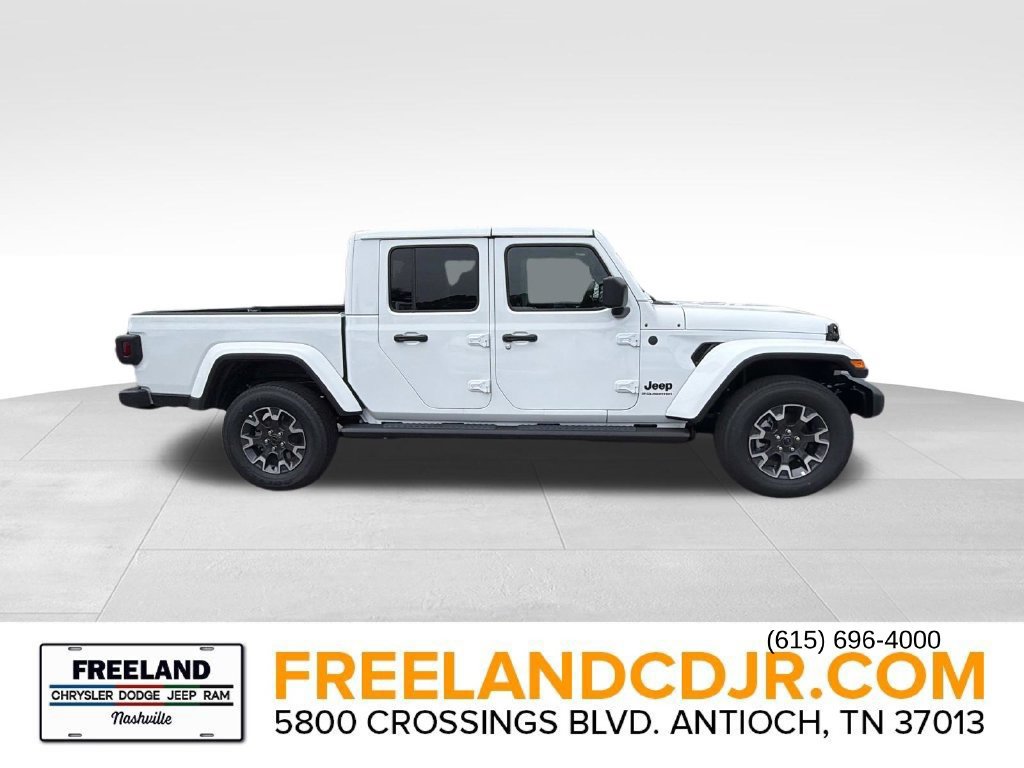 New 2026 Jeep Gladiator Sport AWD/4WD image 2