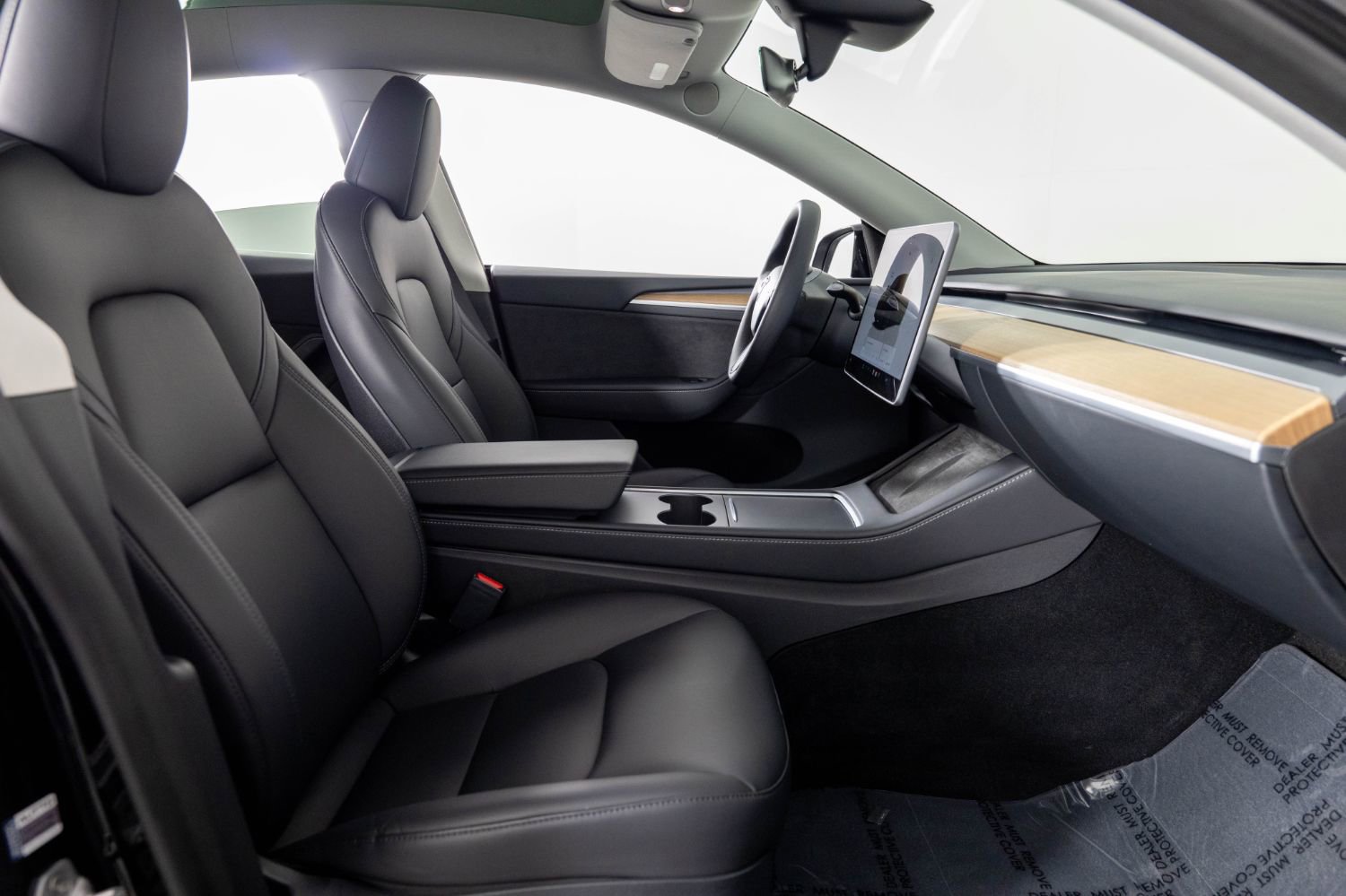 Used 2024 Tesla Model Y AWD image 28