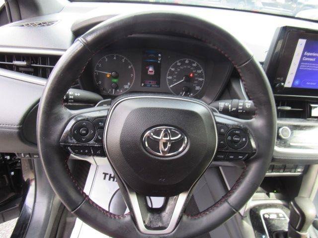 Used 2024 Toyota Corolla Cross AWD Hybrid image 24
