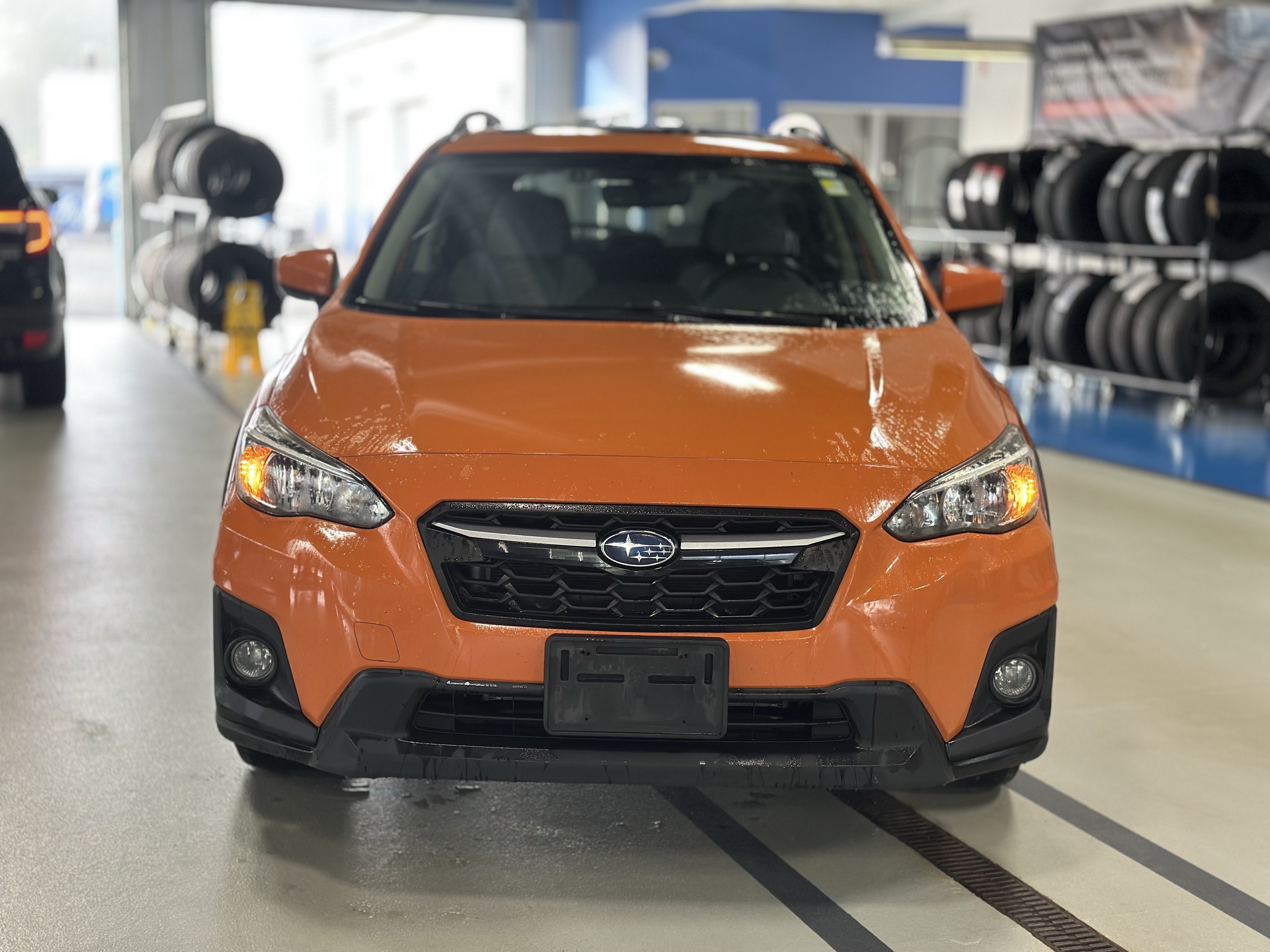 Used 2018 Subaru Crosstrek 2.0i Premium AWD/4WD image 2