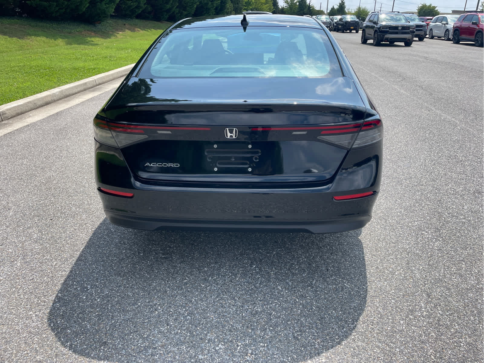 Used 2023 Honda Accord EX image 23