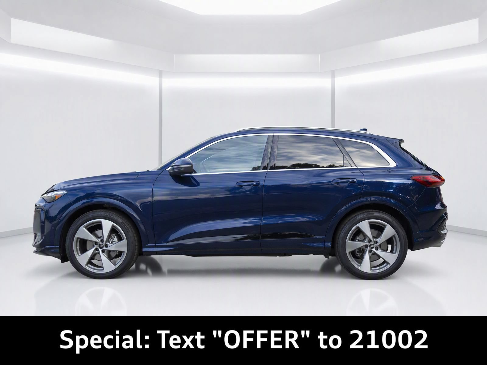 Certified 2025 Audi Q5 Prestige AWD/4WD image 6