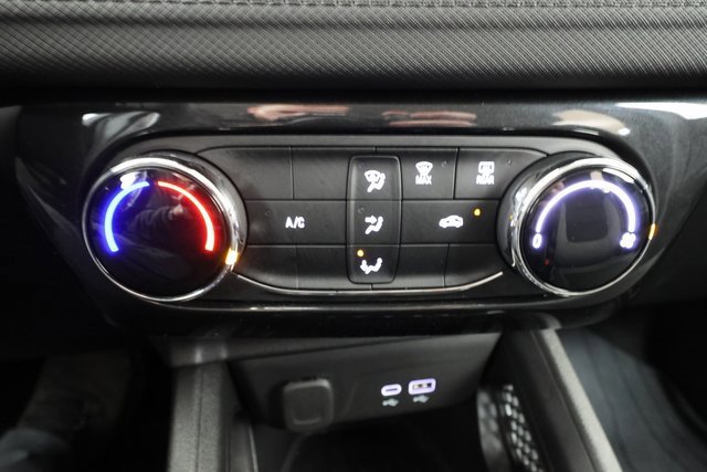 Used 2024 Chevrolet TrailBlazer LT image 15