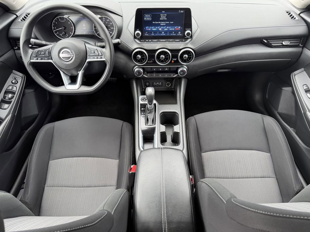 Used 2025 Nissan Sentra SV FWD image 12