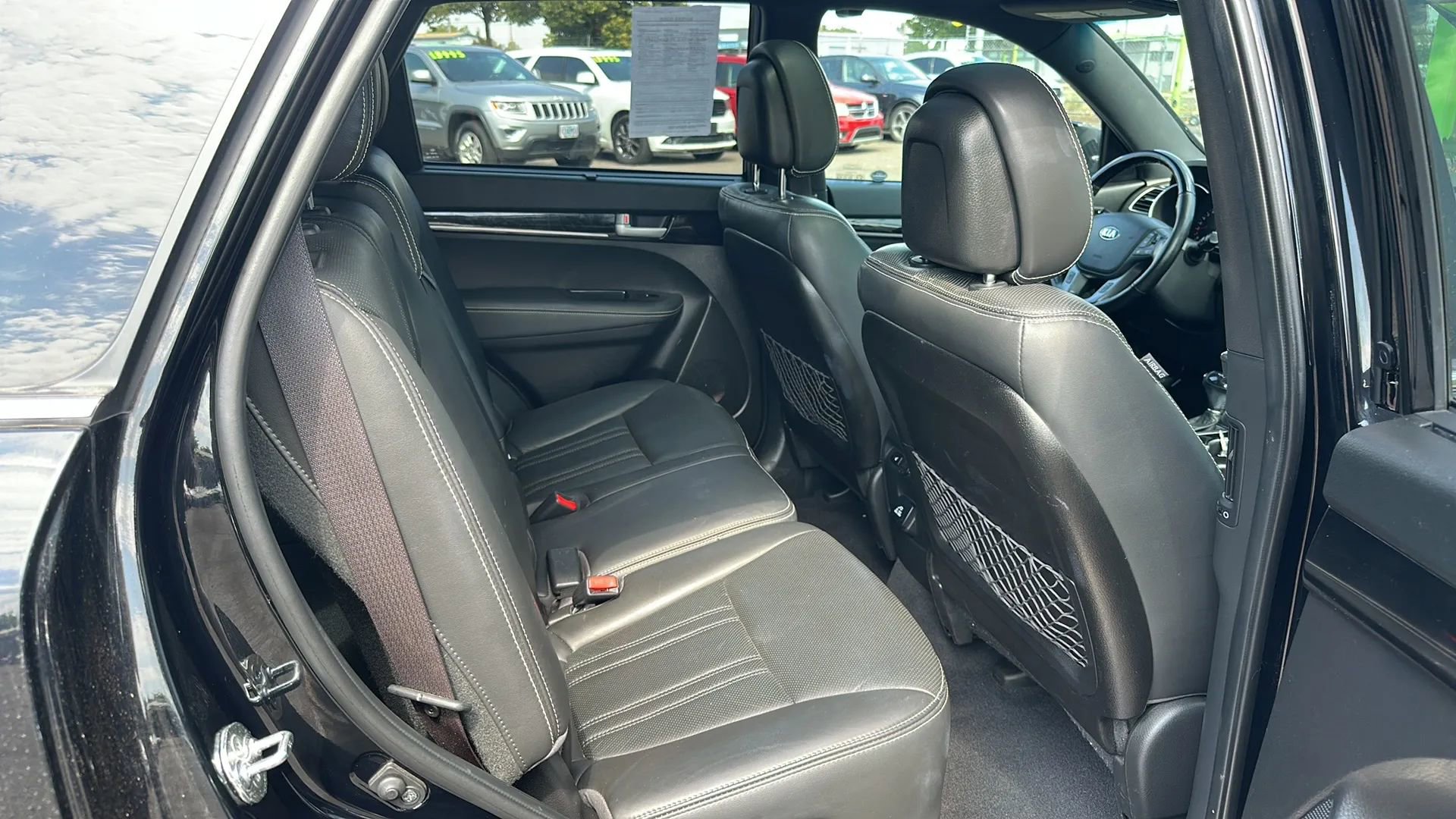 Used 2015 Kia Sorento SX image 13