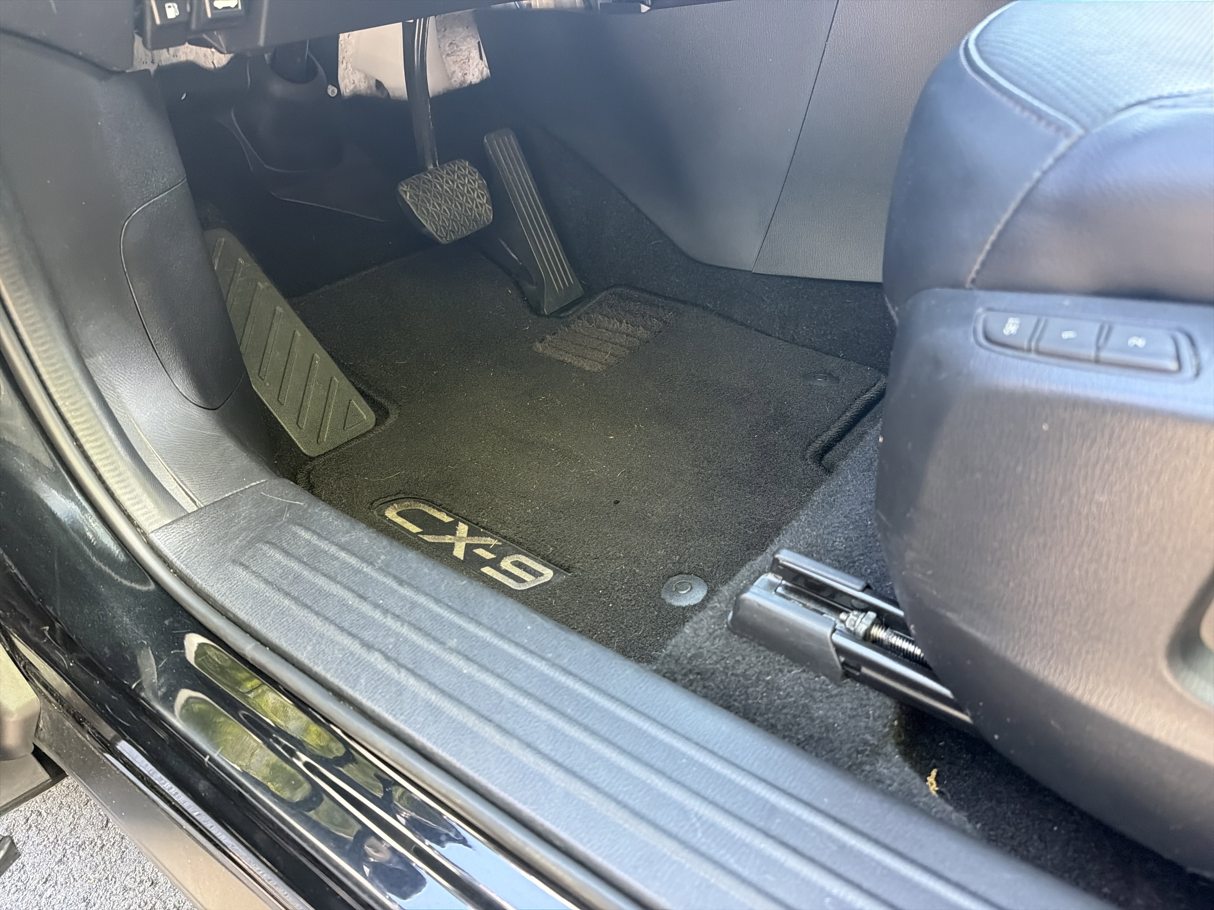 Used 2019 MAZDA CX-9 Grand Touring image 17