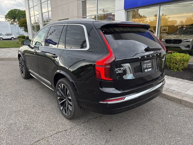 Used 2025 Volvo XC90 B6 Plus AWD/4WD image 3