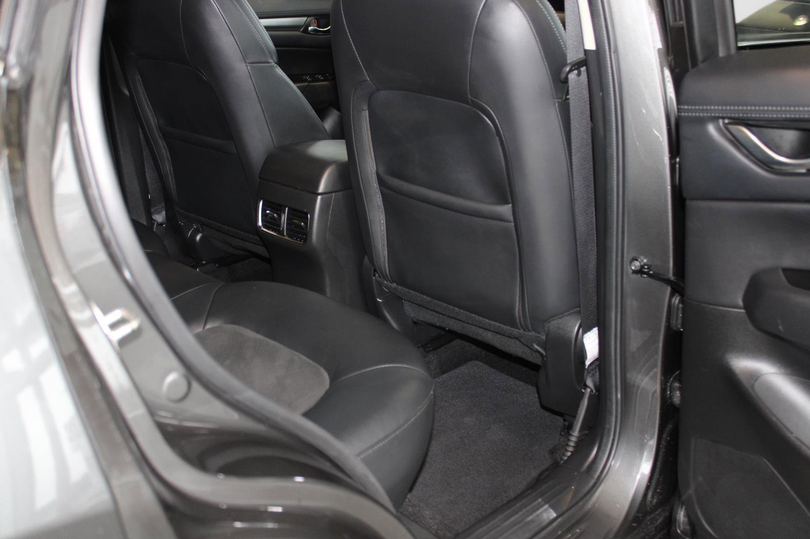 Used 2020 MAZDA CX-5 Touring image 39