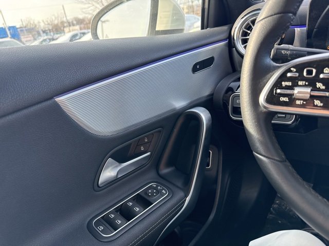 Used 2022 Mercedes-Benz A 220 4MATIC image 17