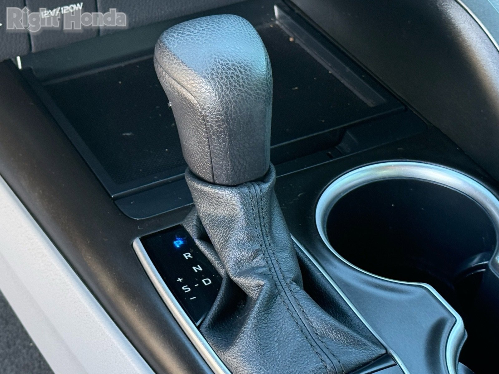 Used 2023 Toyota Camry LE image 24