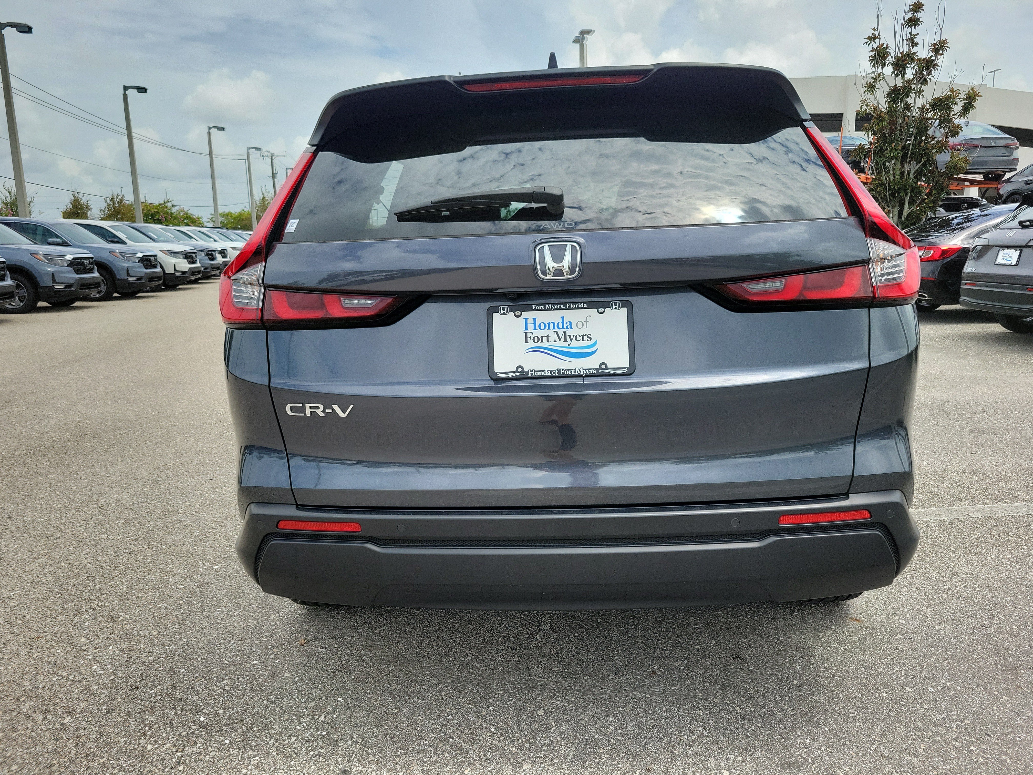 Used 2025 Honda CR-V EX-L image 5