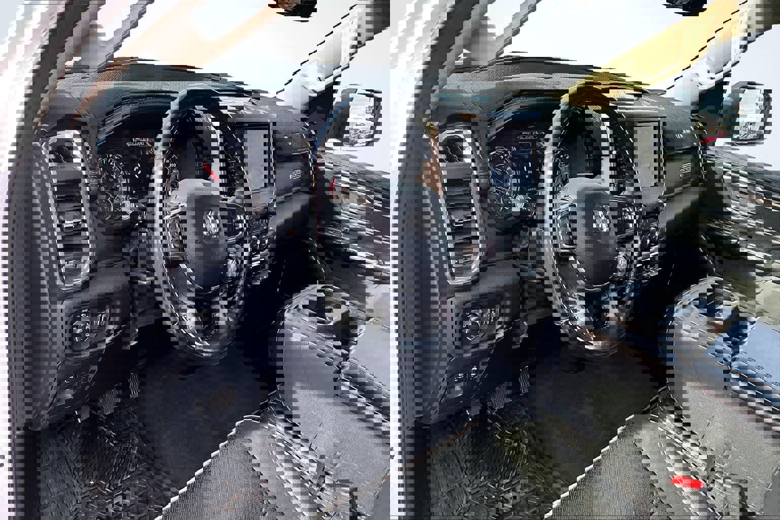 Used 2021 RAM 1500 Laramie w/ Off Road Group image 2