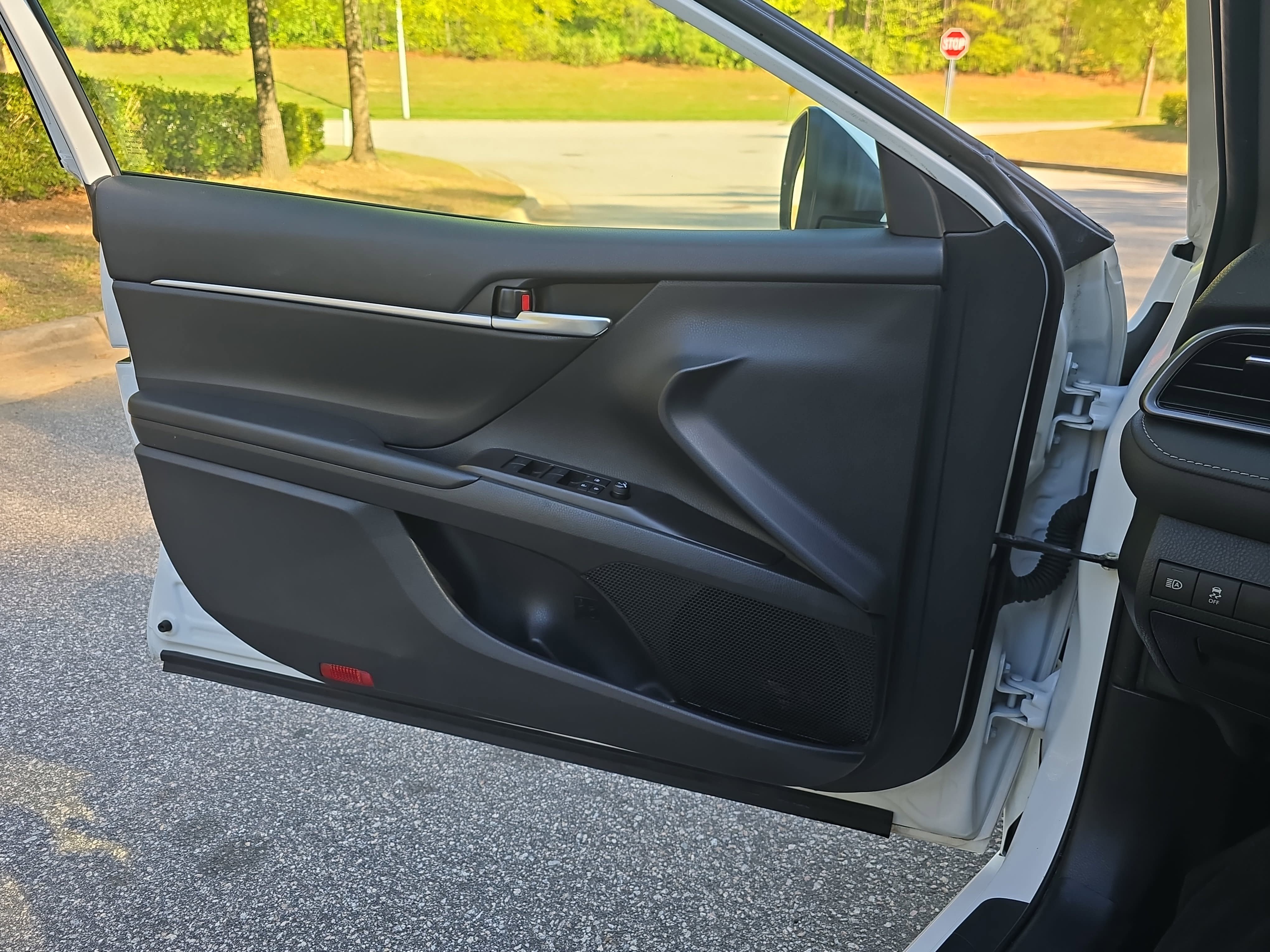 Used 2024 Toyota Camry SE FWD image 26