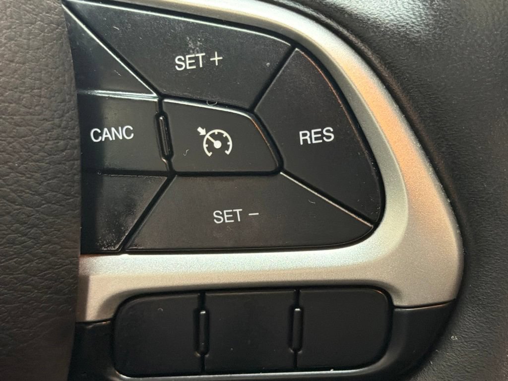 Used 2020 Jeep Compass Sport w/ Cold Weather Group FWD image 20