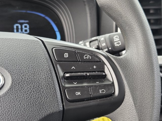 Used 2024 Hyundai Venue SE FWD image 24