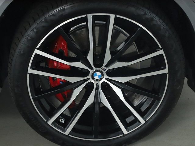 Certified 2024 BMW X5 M60i AWD/4WD image 11