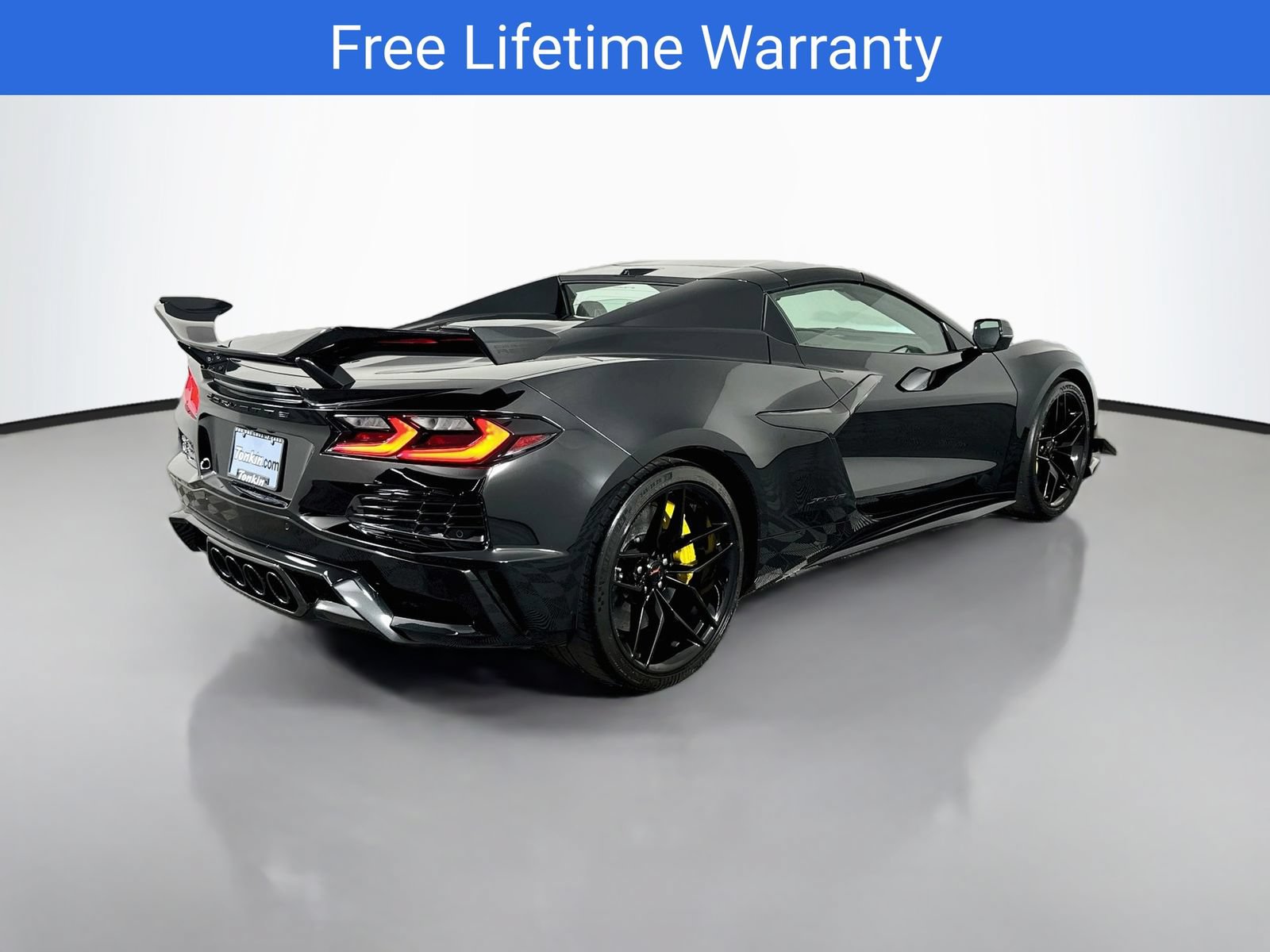 New 2027 Chevrolet Corvette Z06 w/ Z07 Performance Package RWD image 8
