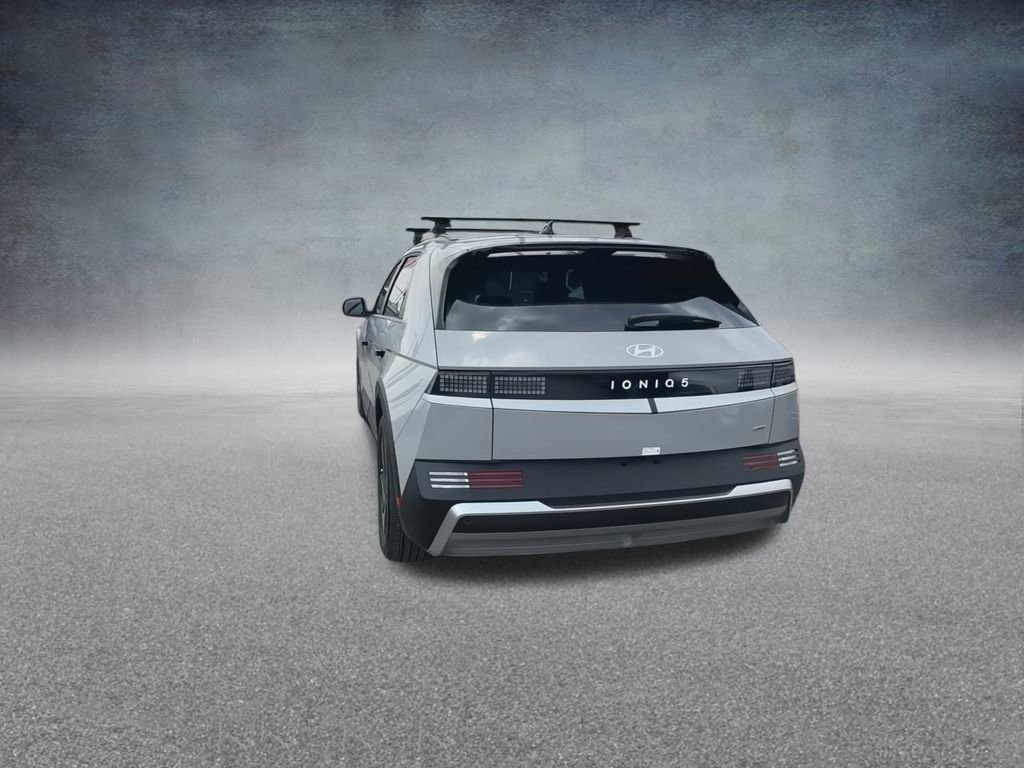 New 2025 Hyundai Ioniq 5 SEL image 17