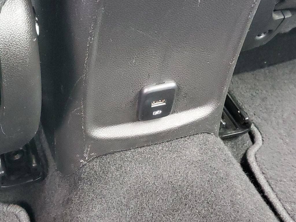 Used 2018 Chevrolet Cruze LT w/ Sun And Sound Package FWD image 30