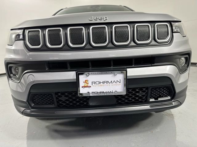 Used 2022 Jeep Compass Latitude image 25
