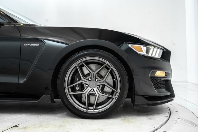 Used 2017 Ford Mustang Shelby GT350 w/ Electronics Package RWD image 15