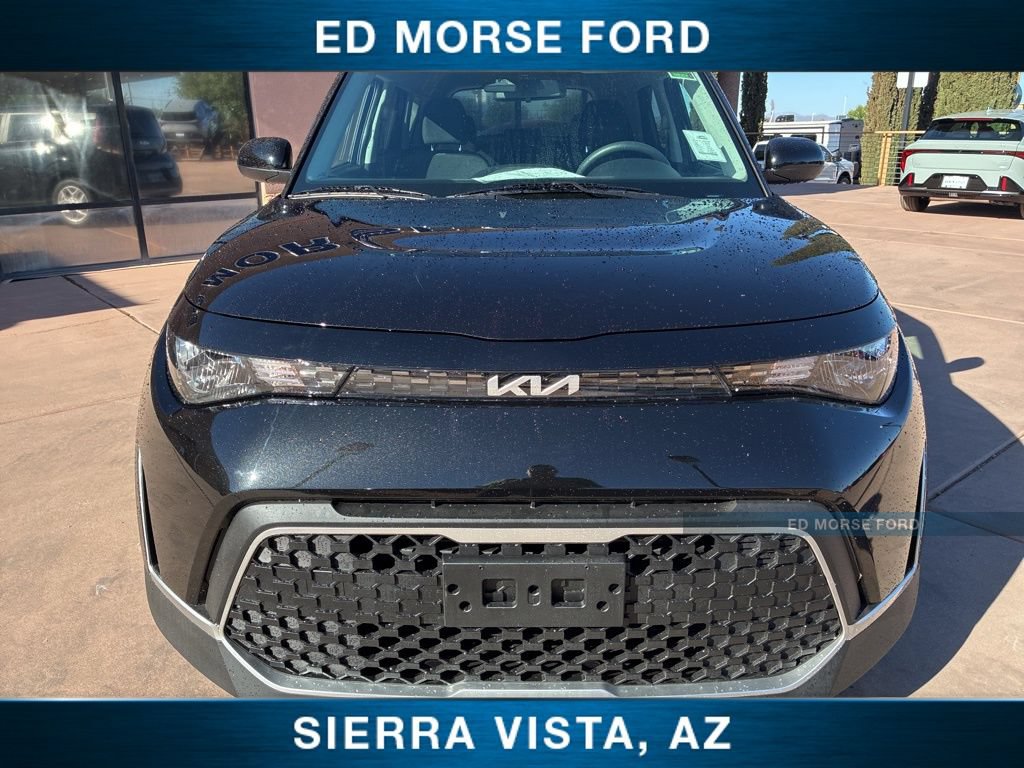 Certified 2025 Kia Soul LX FWD image 11