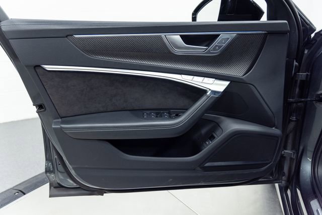 Used 2020 Audi S6 Prestige image 11