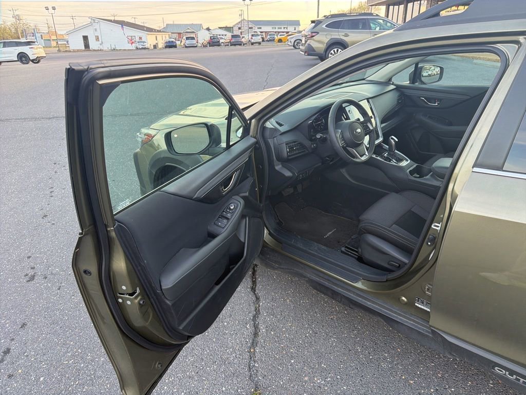 Certified 2025 Subaru Outback Premium image 14
