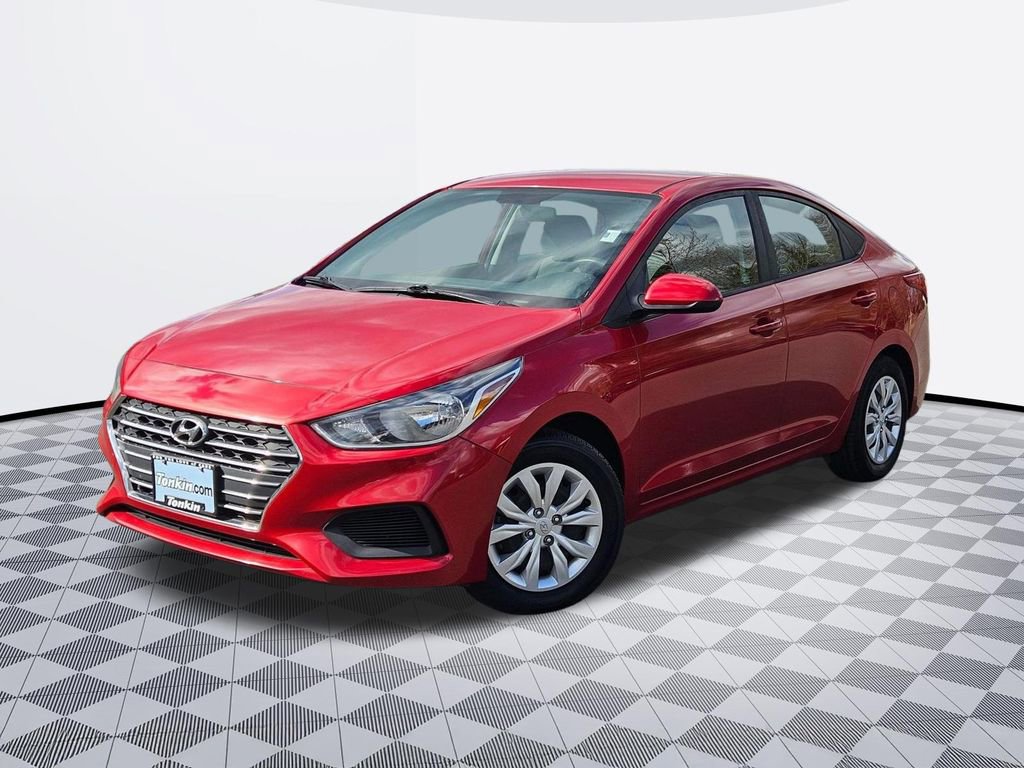 Used 2021 Hyundai Accent SE FWD image 2