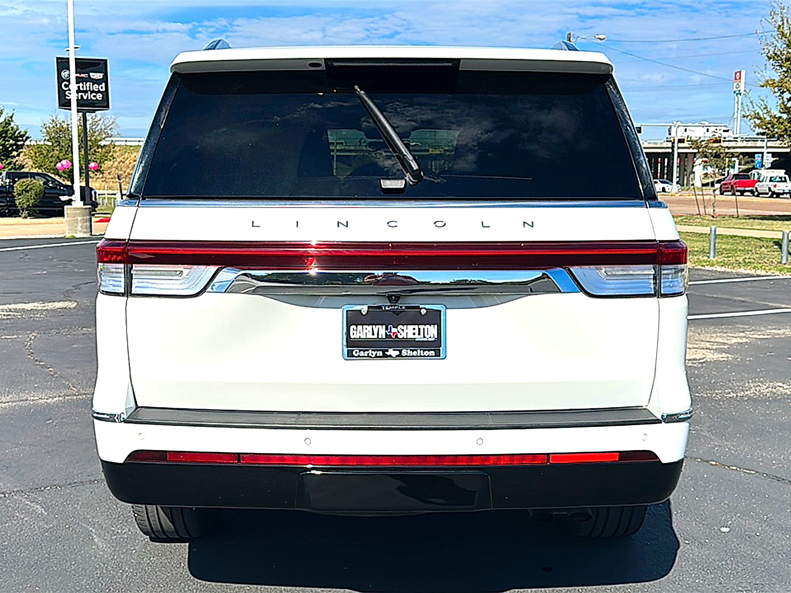 Used 2022 Lincoln Navigator Reserve RWD image 7