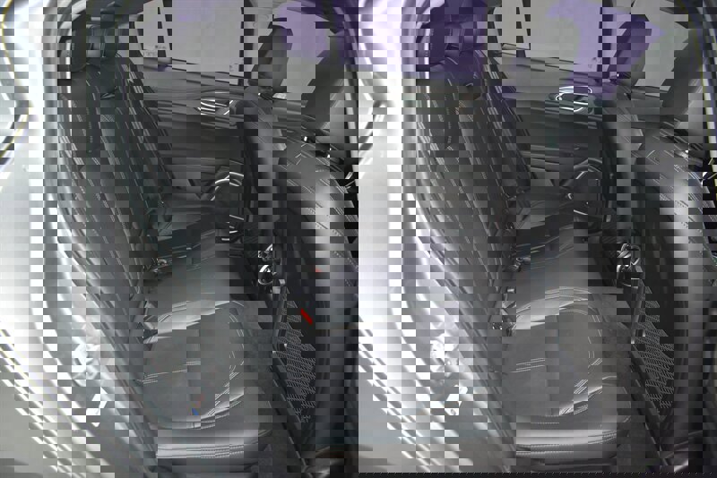 Used 2019 Alfa Romeo Giulia Ti image 29