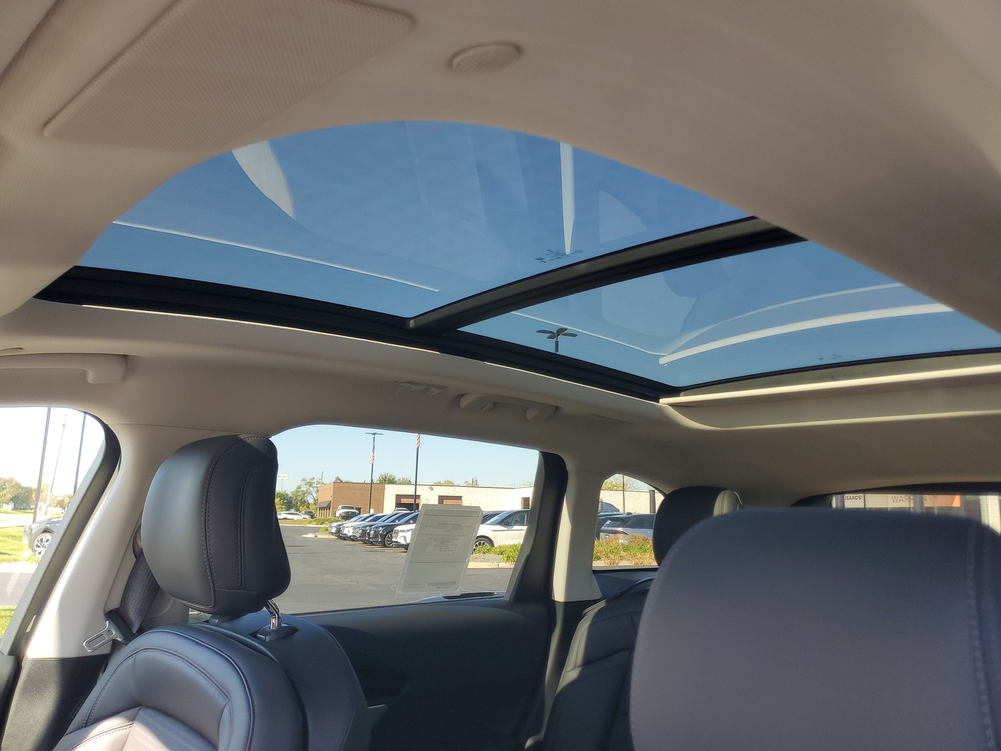 New 2026 Lincoln Nautilus Reserve AWD/4WD image 10