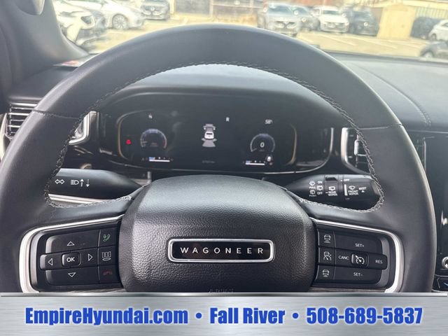 Used 2022 Jeep Wagoneer Series II AWD/4WD image 27
