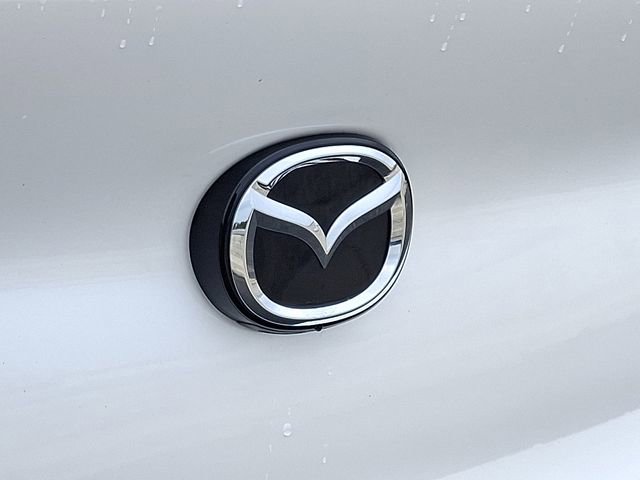 Used 2023 MAZDA MAZDA3 s image 31