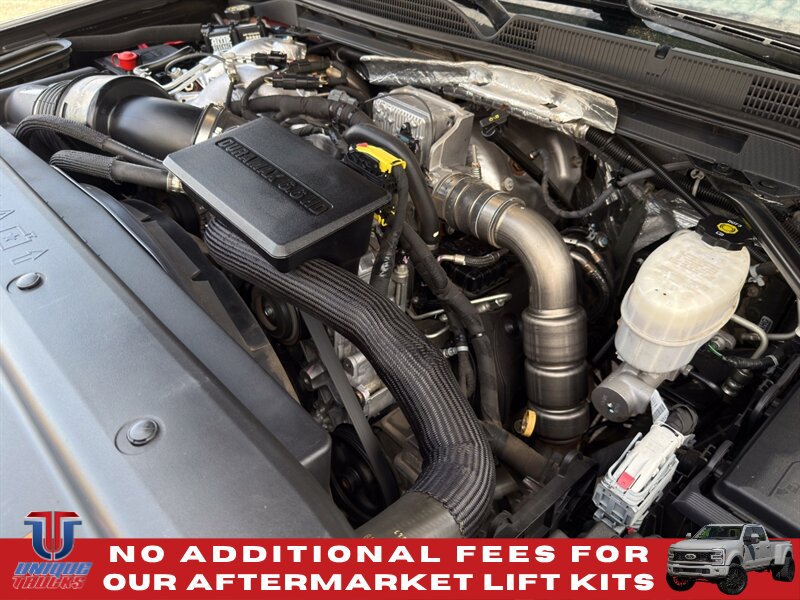 Used 2018 GMC Sierra 2500 Denali w/ Duramax Plus Package AWD/4WD image 15