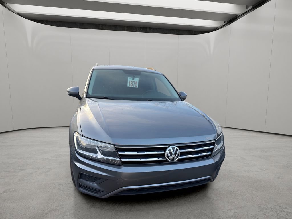 Used 2018 Volkswagen Tiguan S image 16