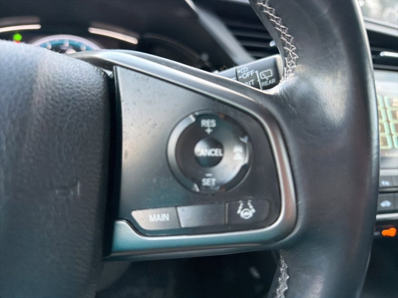 Used 2019 Honda Civic EX-L image 24