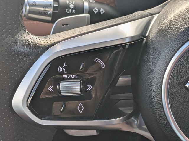 Used 2021 Jaguar F-PACE R-Dynamic S image 27