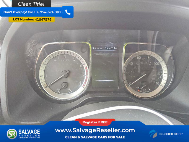 Used 2017 Nissan Titan SV RWD image 12