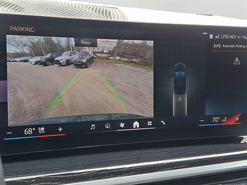 Used 2024 BMW X5 xDrive40i w/ M Sport Package image 18