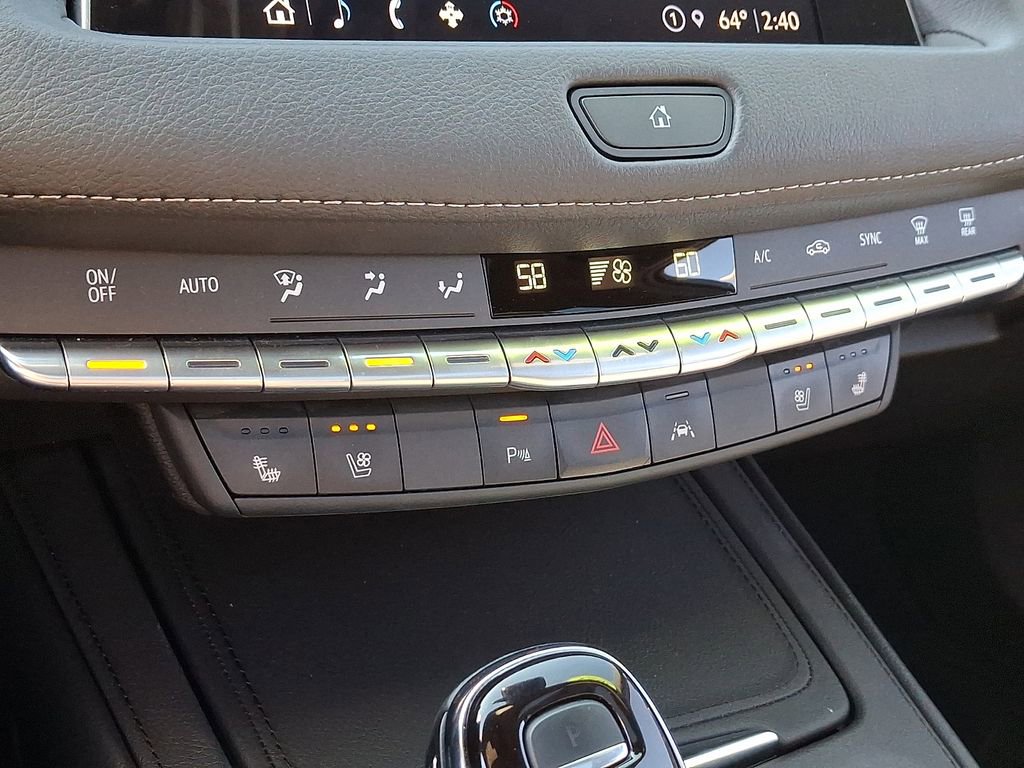 Used 2023 Cadillac XT4 Premium Luxury image 17