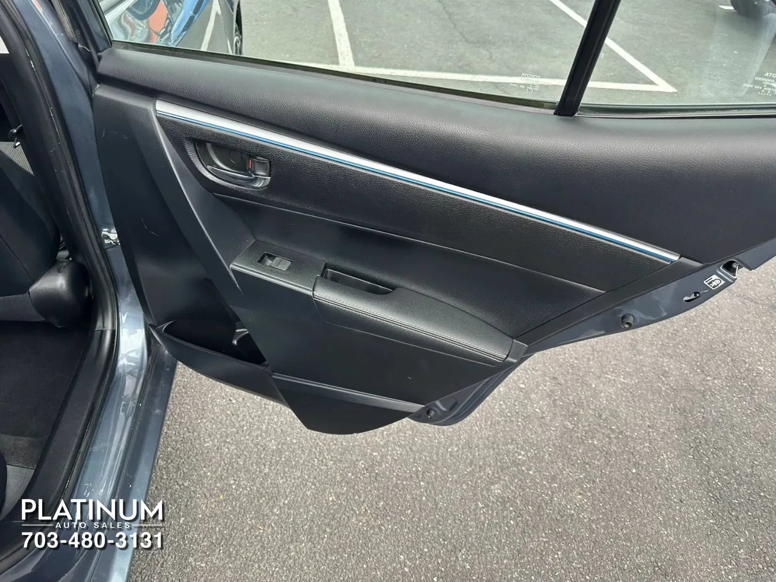 Used 2014 Toyota Corolla S FWD image 19