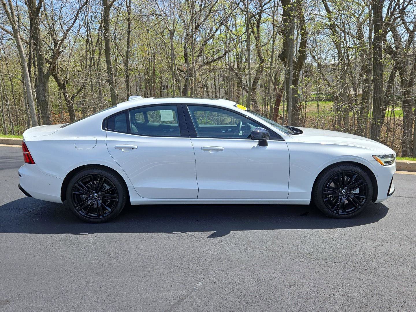 Used 2024 Volvo S60 B5 Plus w/ Protection Package Premier image 3
