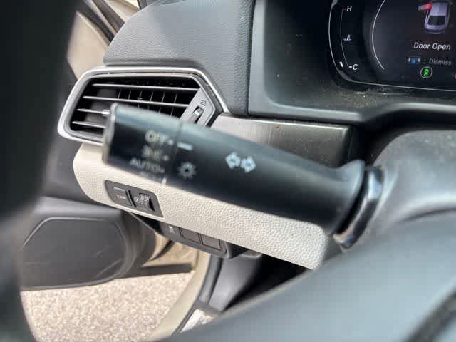 Used 2018 Honda Accord LX image 15