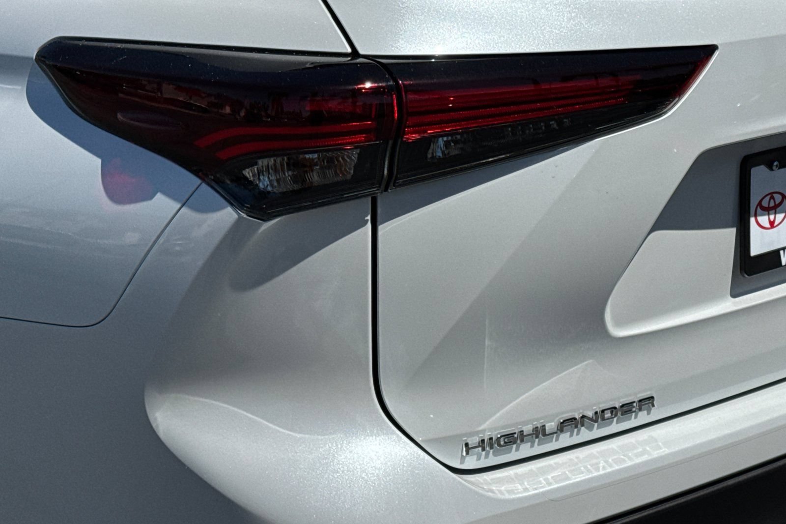 Certified 2026 Toyota Highlander XSE AWD/4WD image 37